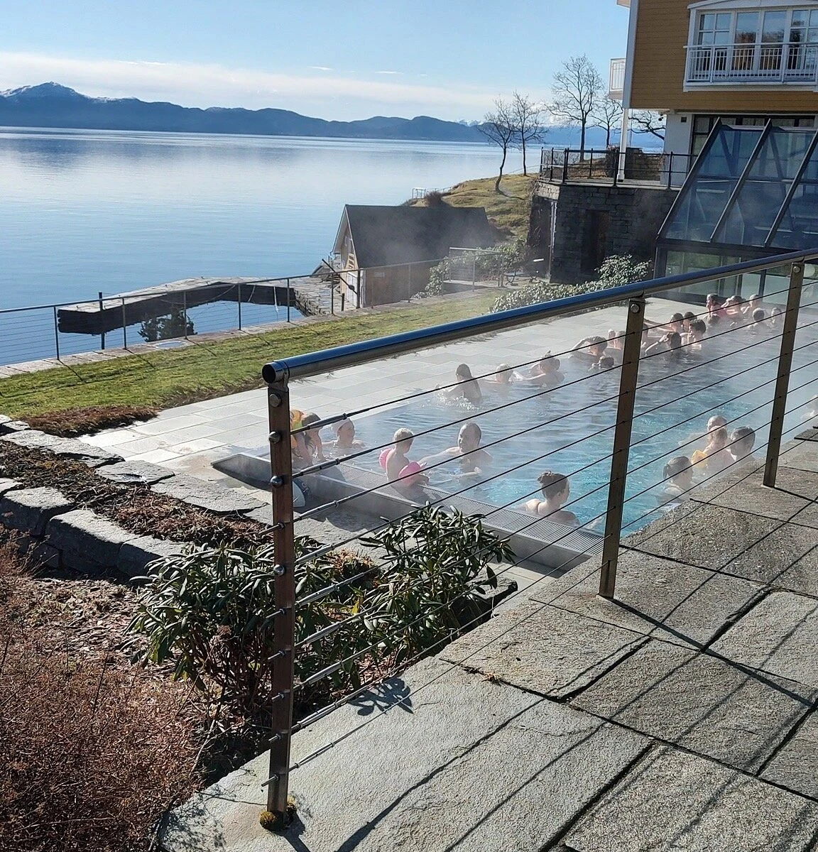 Solstrand: møte, mat og opphold